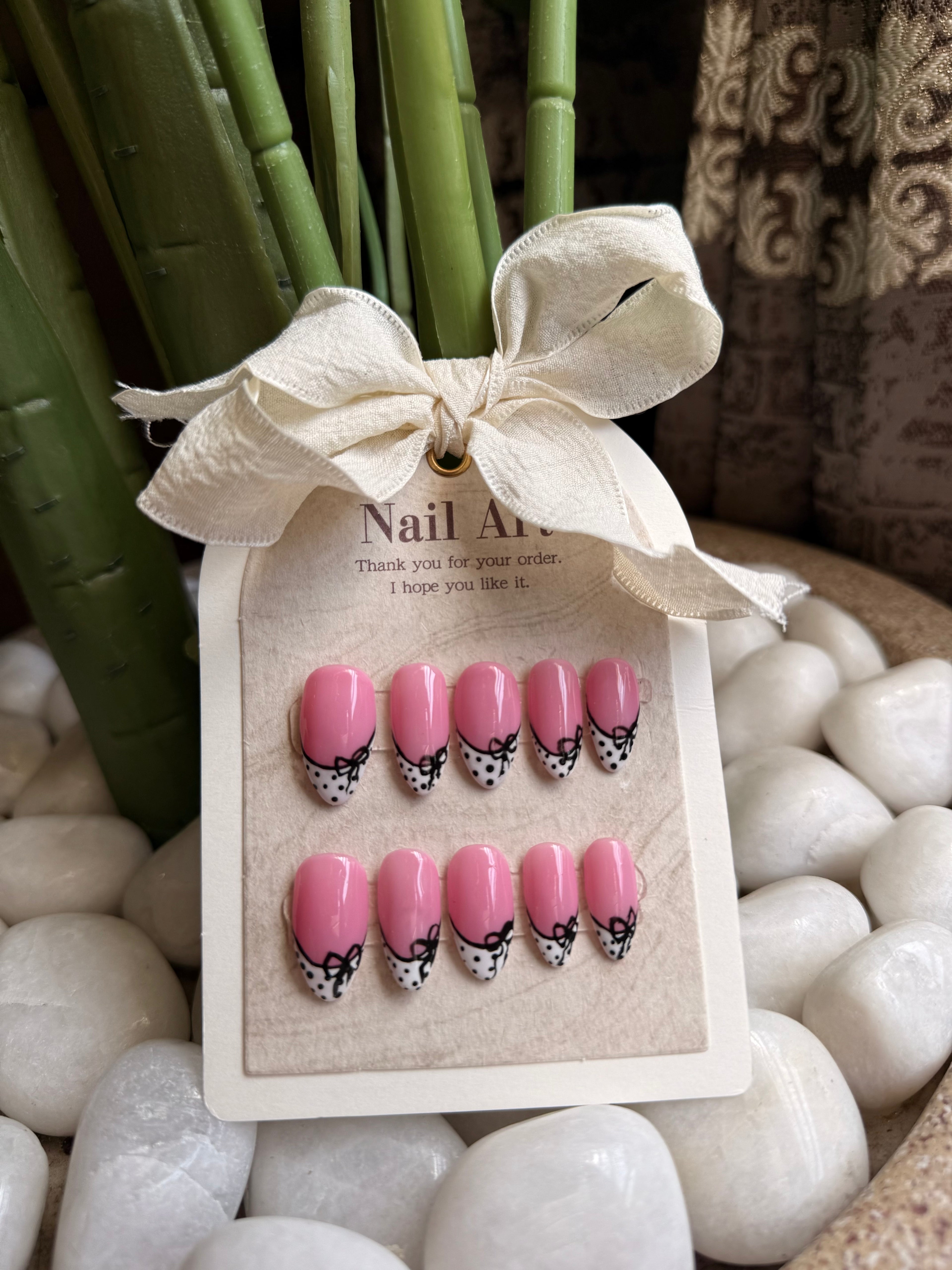 Bow French Tip