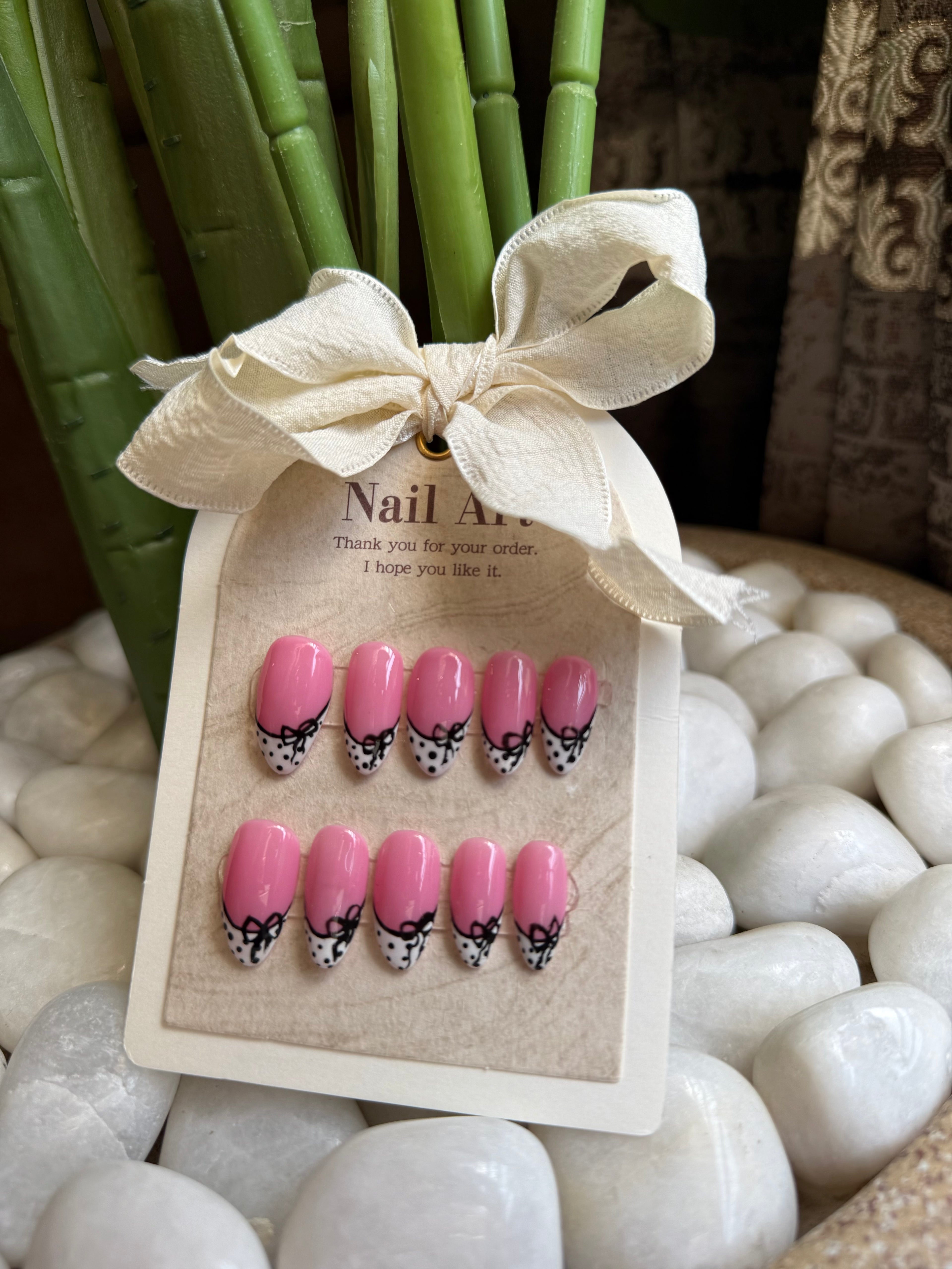 Bow French Tip